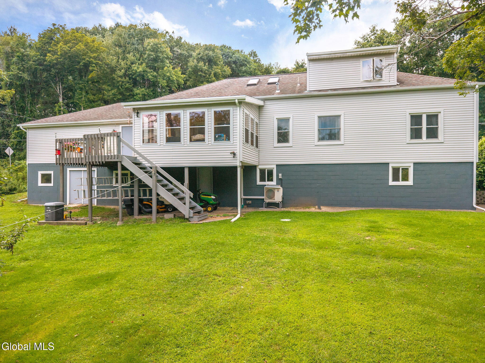748 Old Best Road West Sand Lake NY 12196