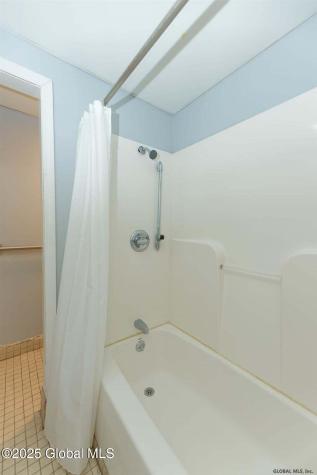 173 Lancaster Street Albany NY 12210