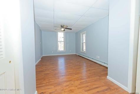 173 Lancaster Street Albany NY 12210