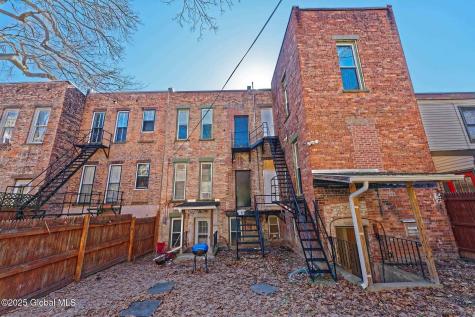 173 Lancaster Street Albany NY 12210