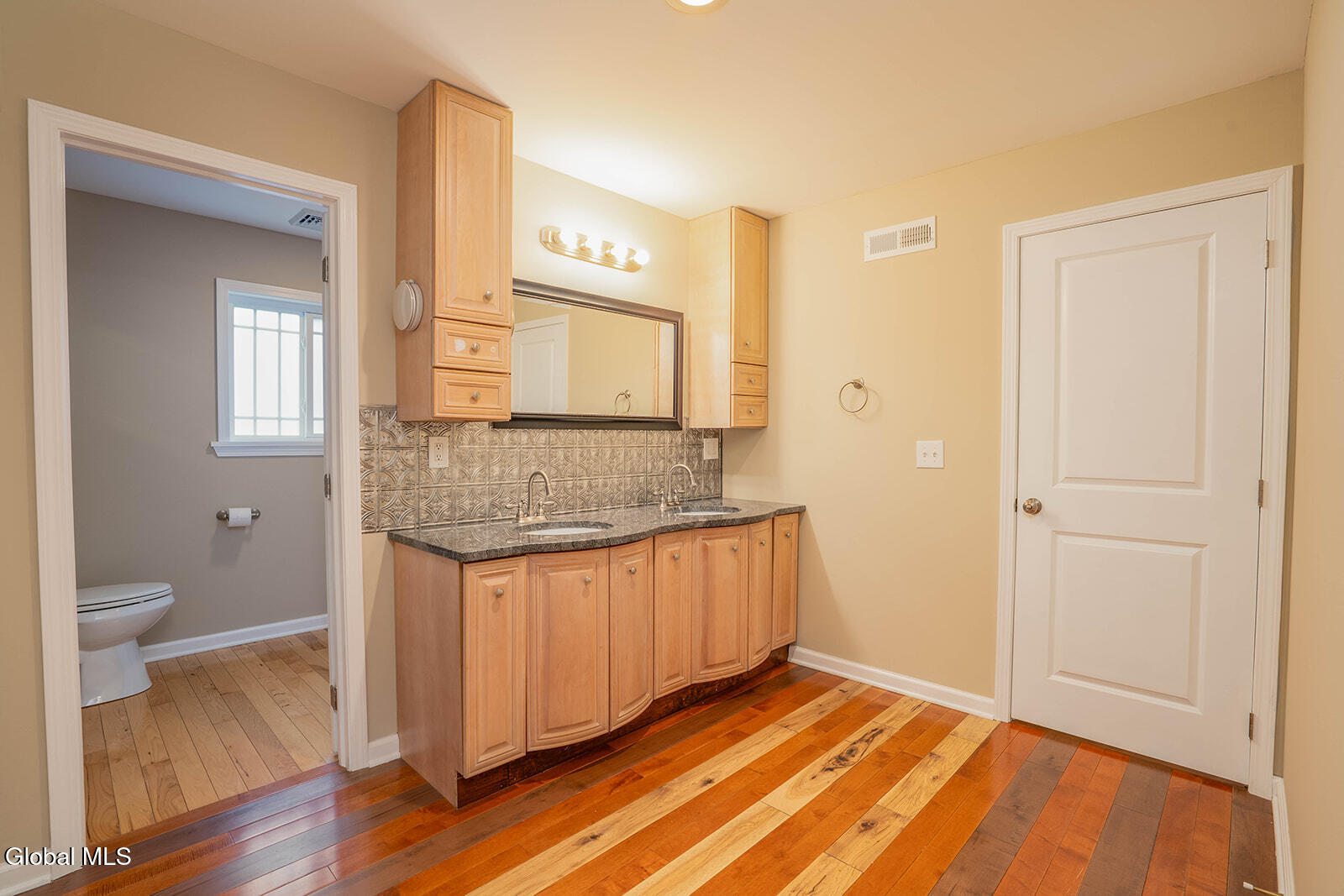 77 Spring Street Cambridge NY 12816