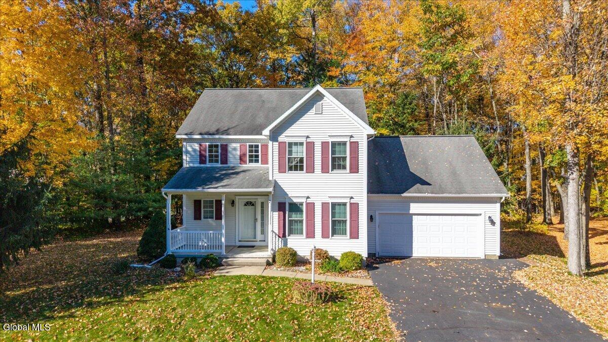 2 Sherman Oaks Clifton Park NY 12065