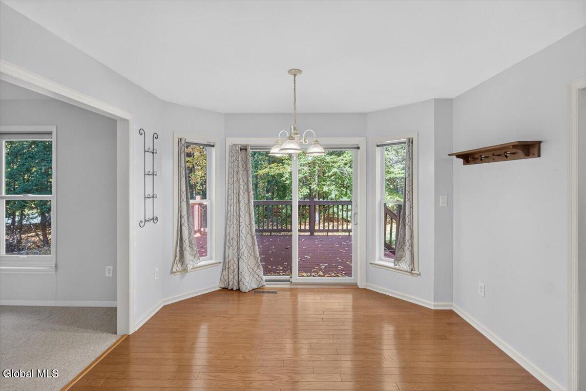 2 Sherman Oaks Clifton Park NY 12065