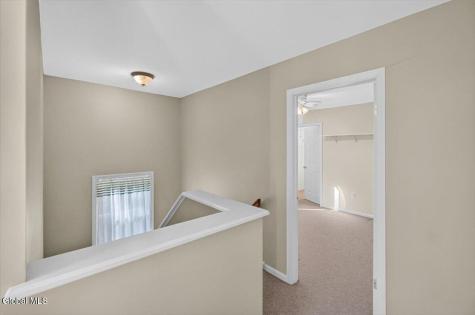 2 Sherman Oaks Clifton Park NY 12065