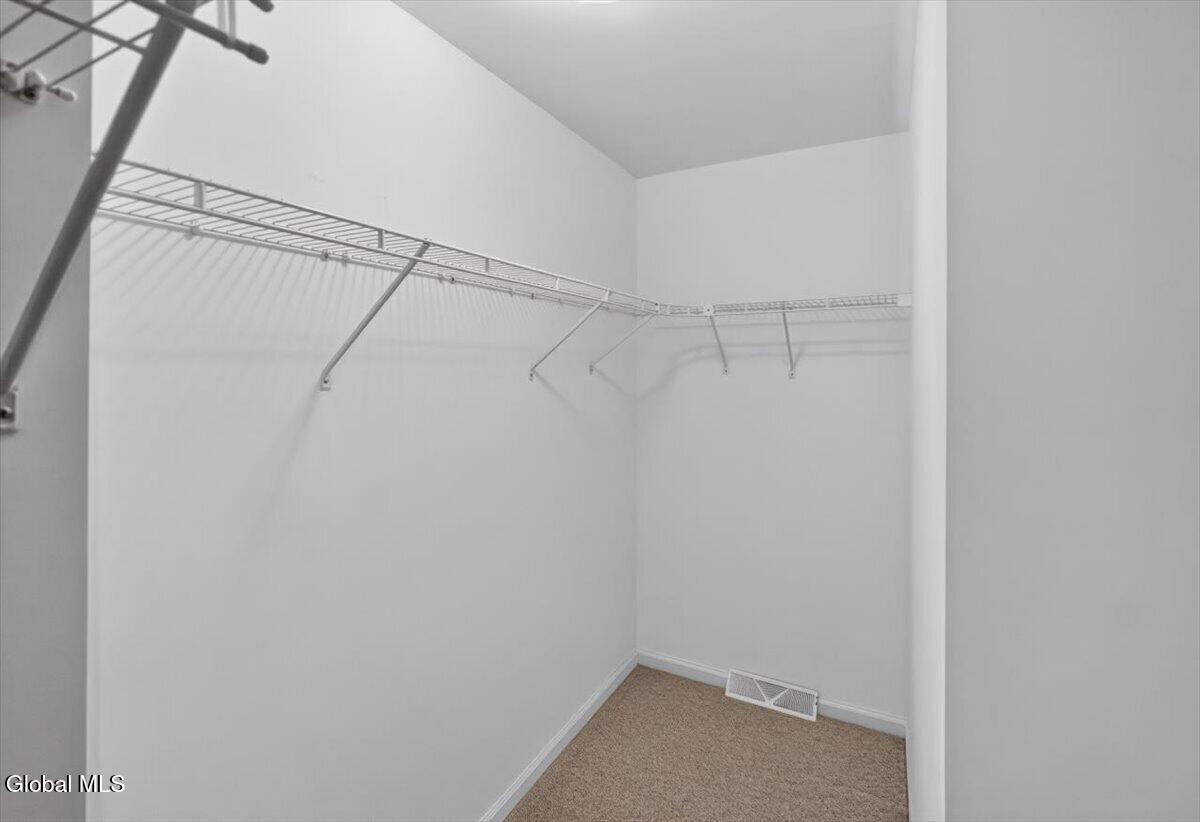 2 Sherman Oaks Clifton Park NY 12065