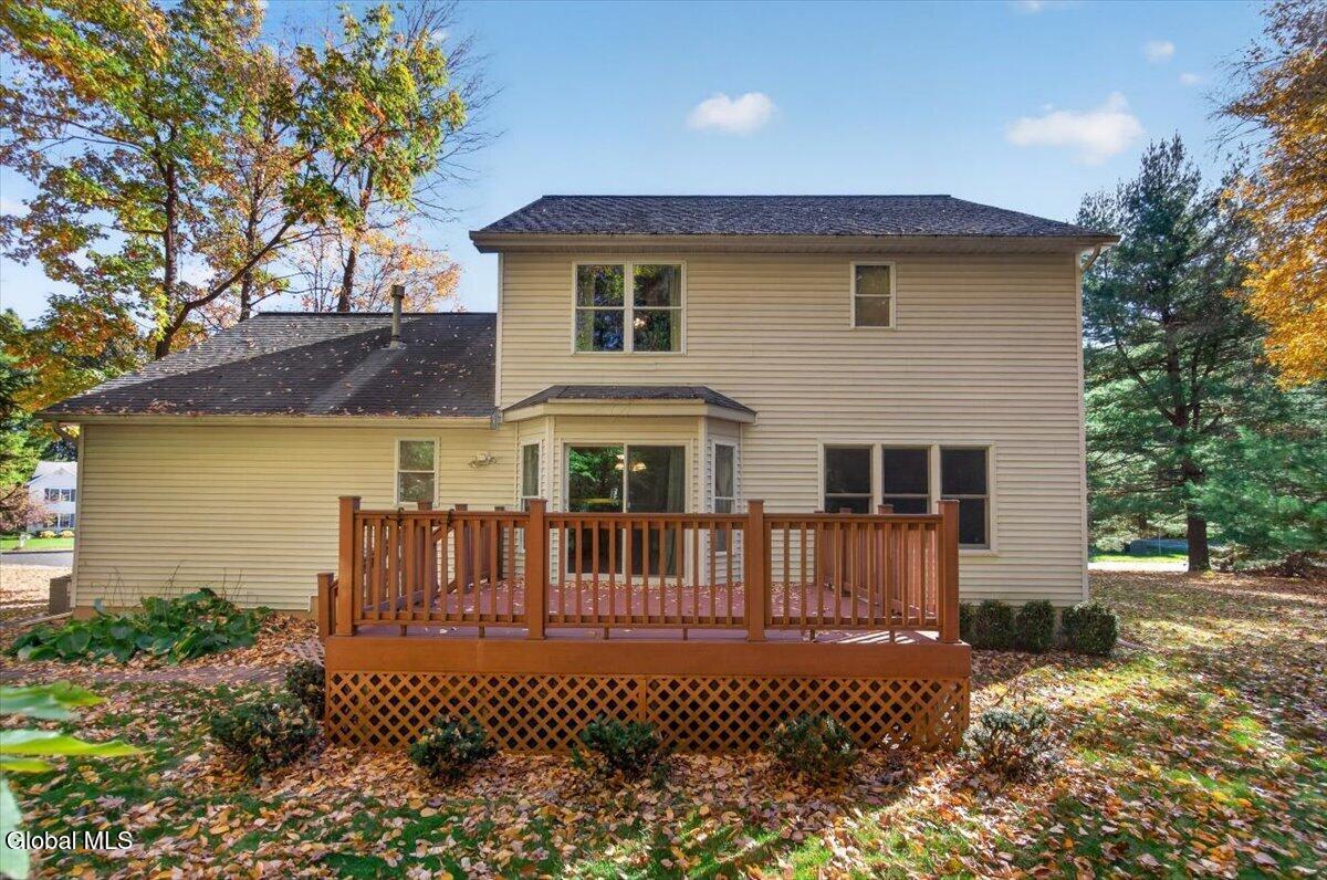 2 Sherman Oaks Clifton Park NY 12065