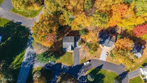 2 Sherman Oaks Clifton Park NY 12065