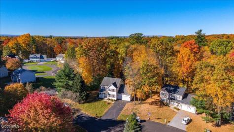 2 Sherman Oaks Clifton Park NY 12065
