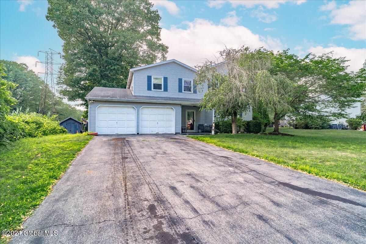 27 Westchester Drive Colonie NY 12205