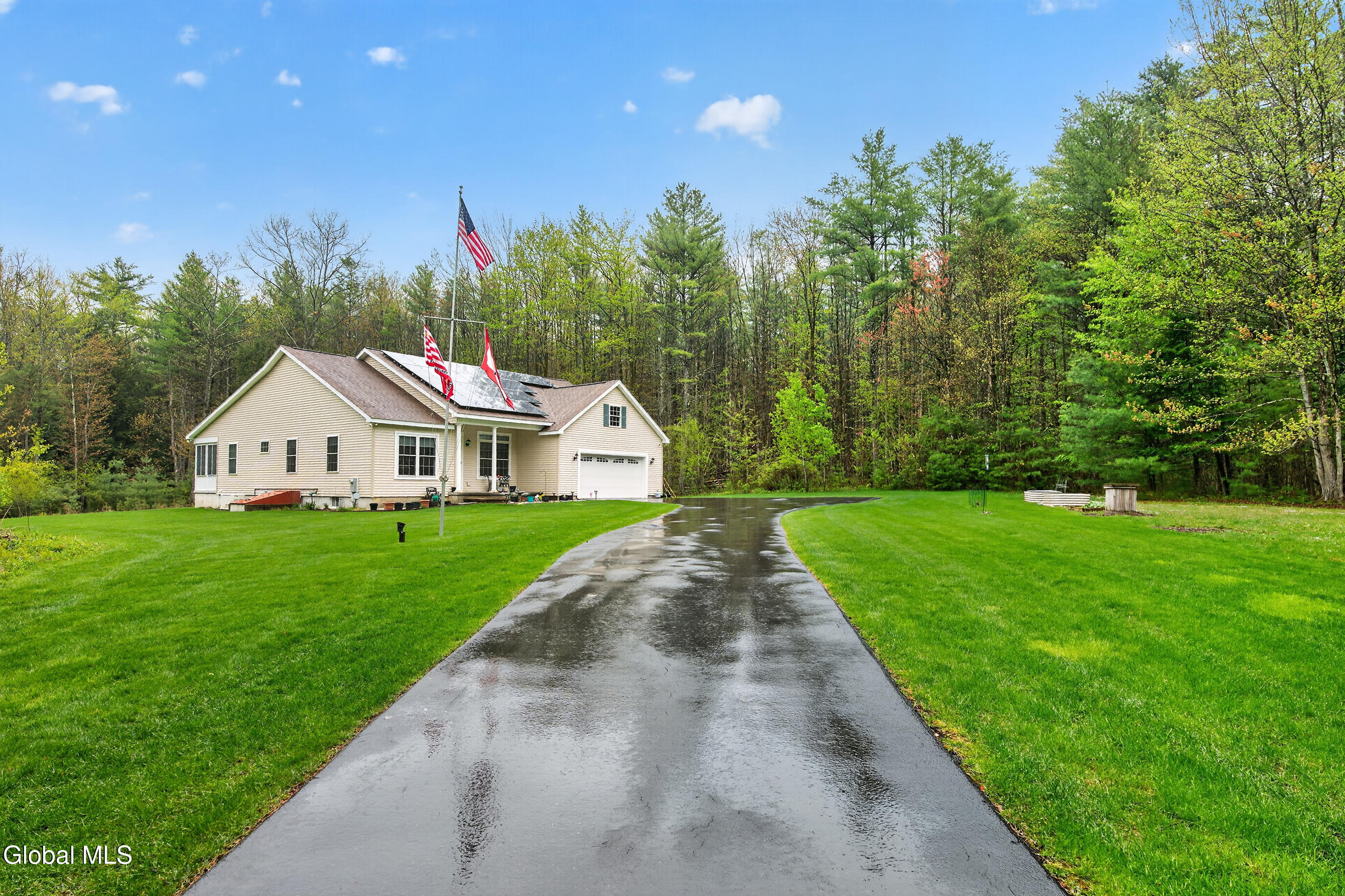 654 County Highway 138 Broadalbin NY 12025