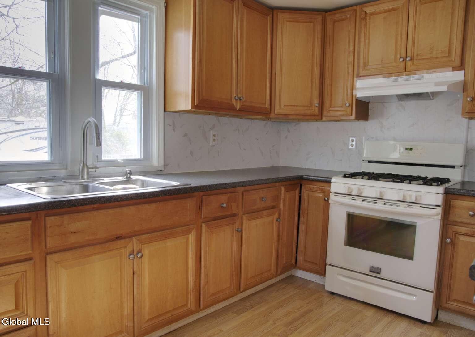 16 Kemp Avenue Troy NY 12180