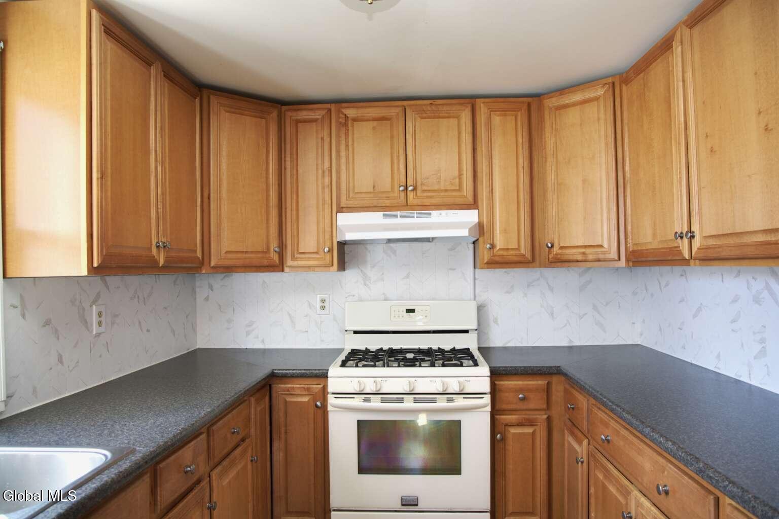 16 Kemp Avenue Troy NY 12180