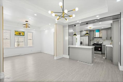 1321 3rd Avenue Schenectady NY 12303