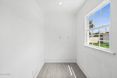 1321 3rd Avenue Schenectady NY 12303