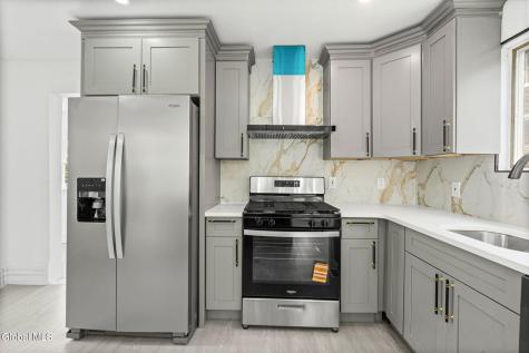1321 3rd Avenue Schenectady NY 12303