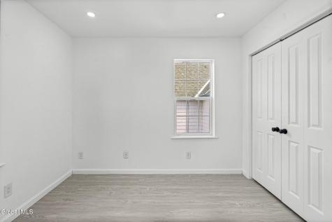 1321 3rd Avenue Schenectady NY 12303