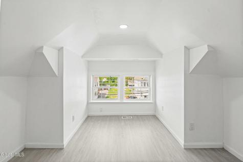 1321 3rd Avenue Schenectady NY 12303