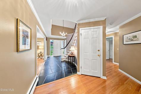 7 Macaffer Drive Menands NY 12204