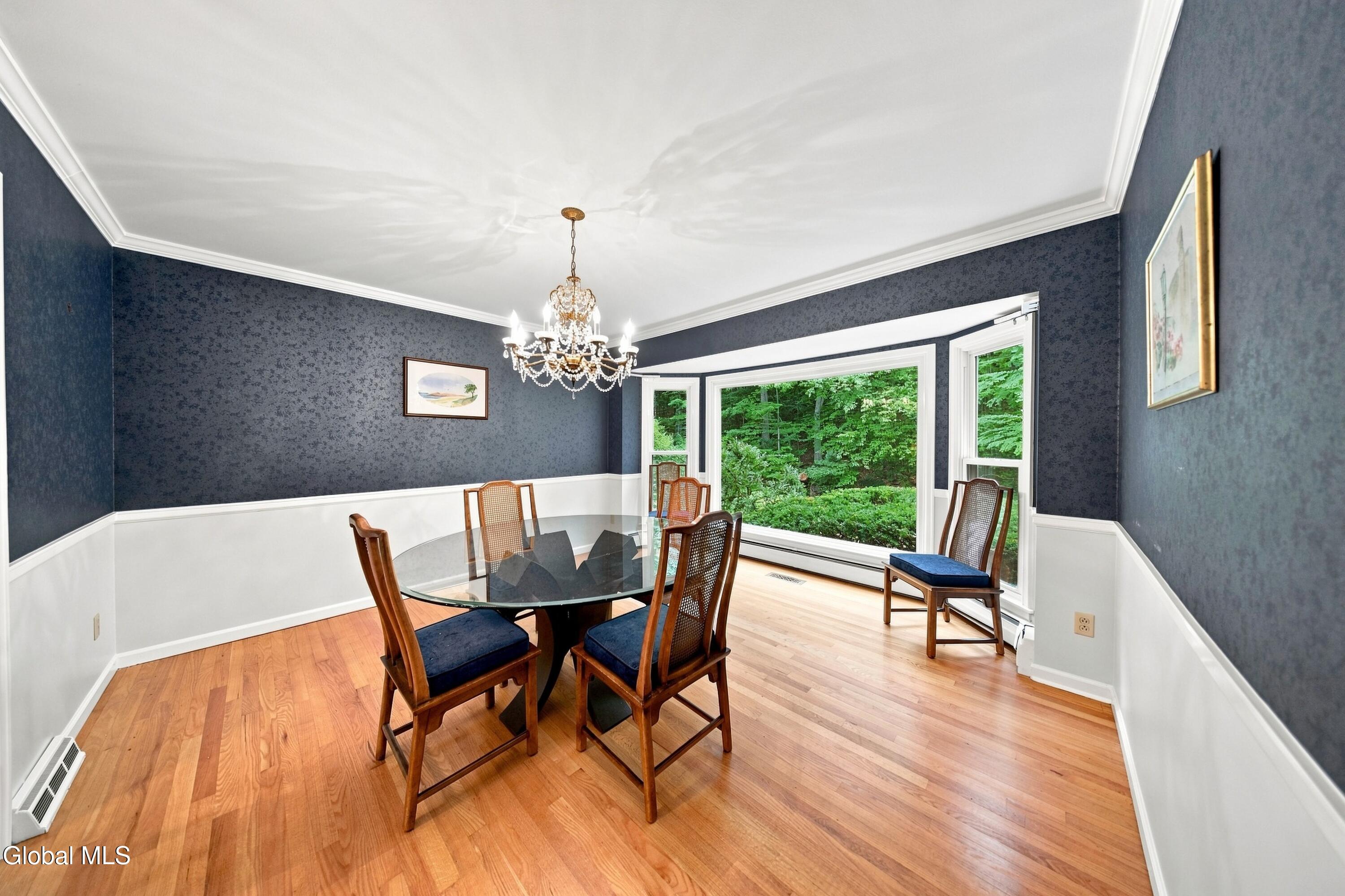 7 Macaffer Drive Menands NY 12204