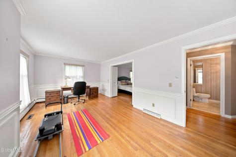 7 Macaffer Drive Menands NY 12204