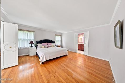 7 Macaffer Drive Menands NY 12204