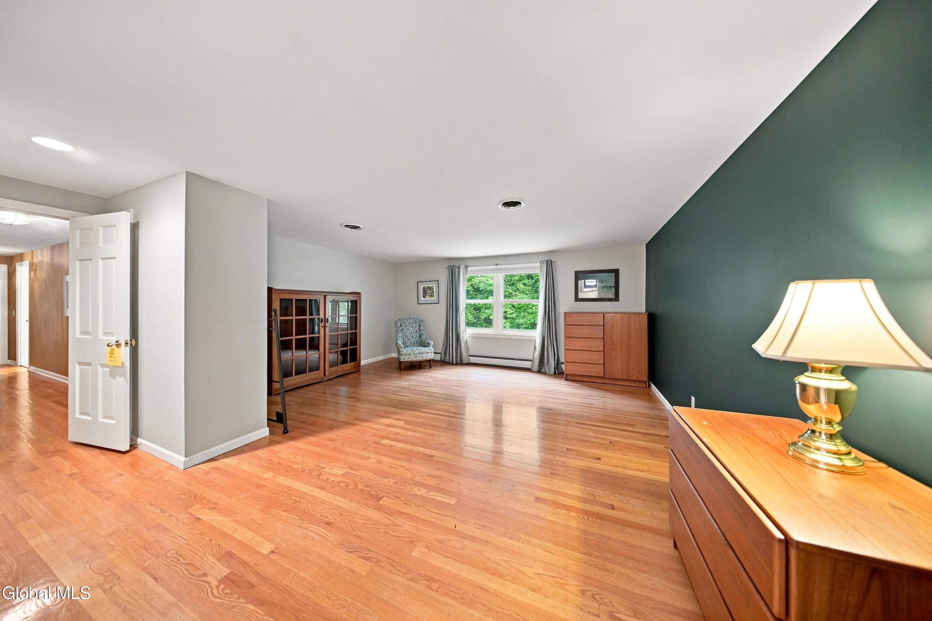 7 Macaffer Drive Menands NY 12204