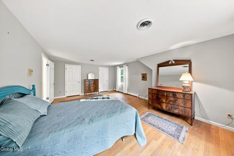 7 Macaffer Drive Menands NY 12204