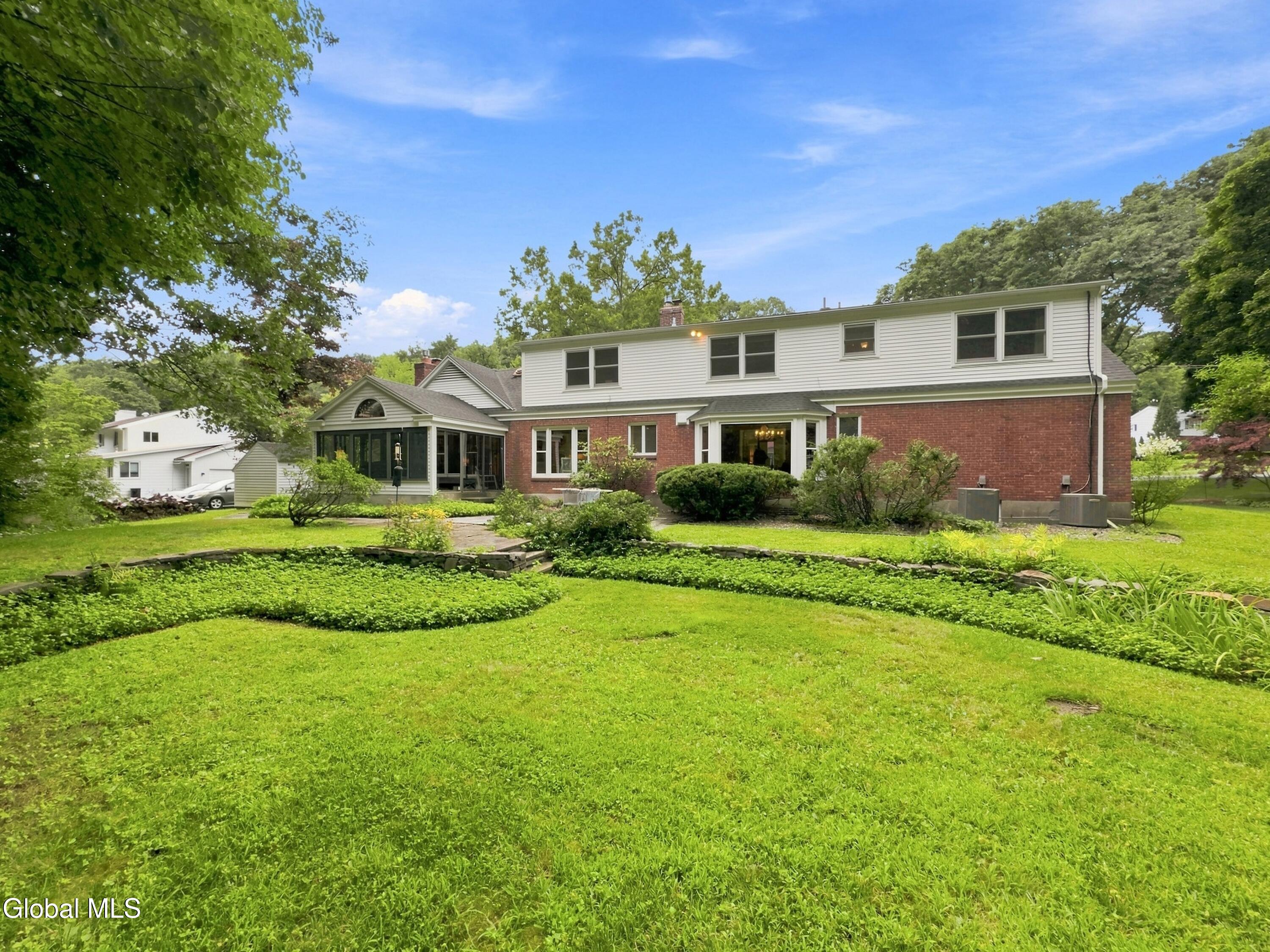 7 Macaffer Drive Menands NY 12204