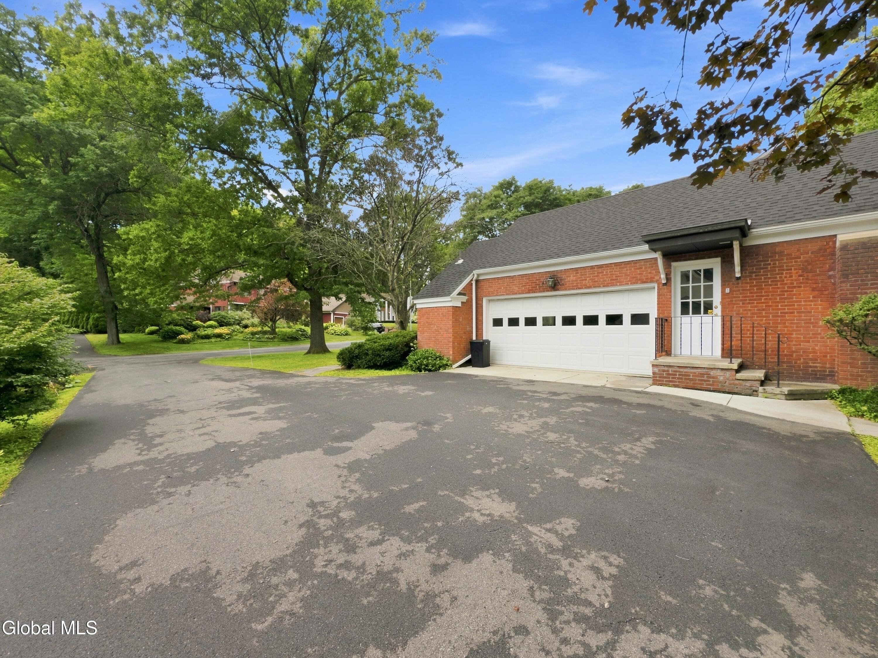7 Macaffer Drive Menands NY 12204