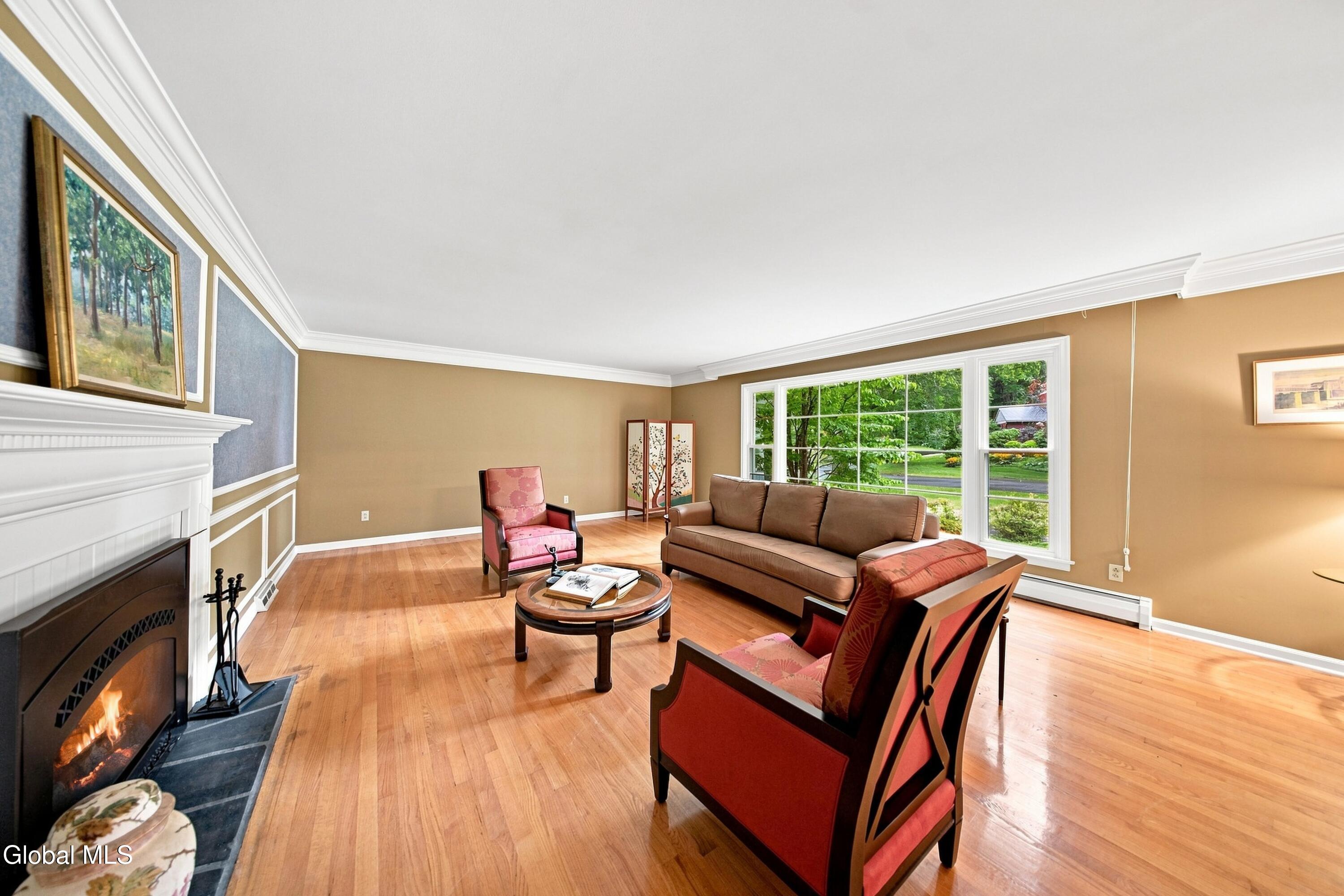7 Macaffer Drive Menands NY 12204