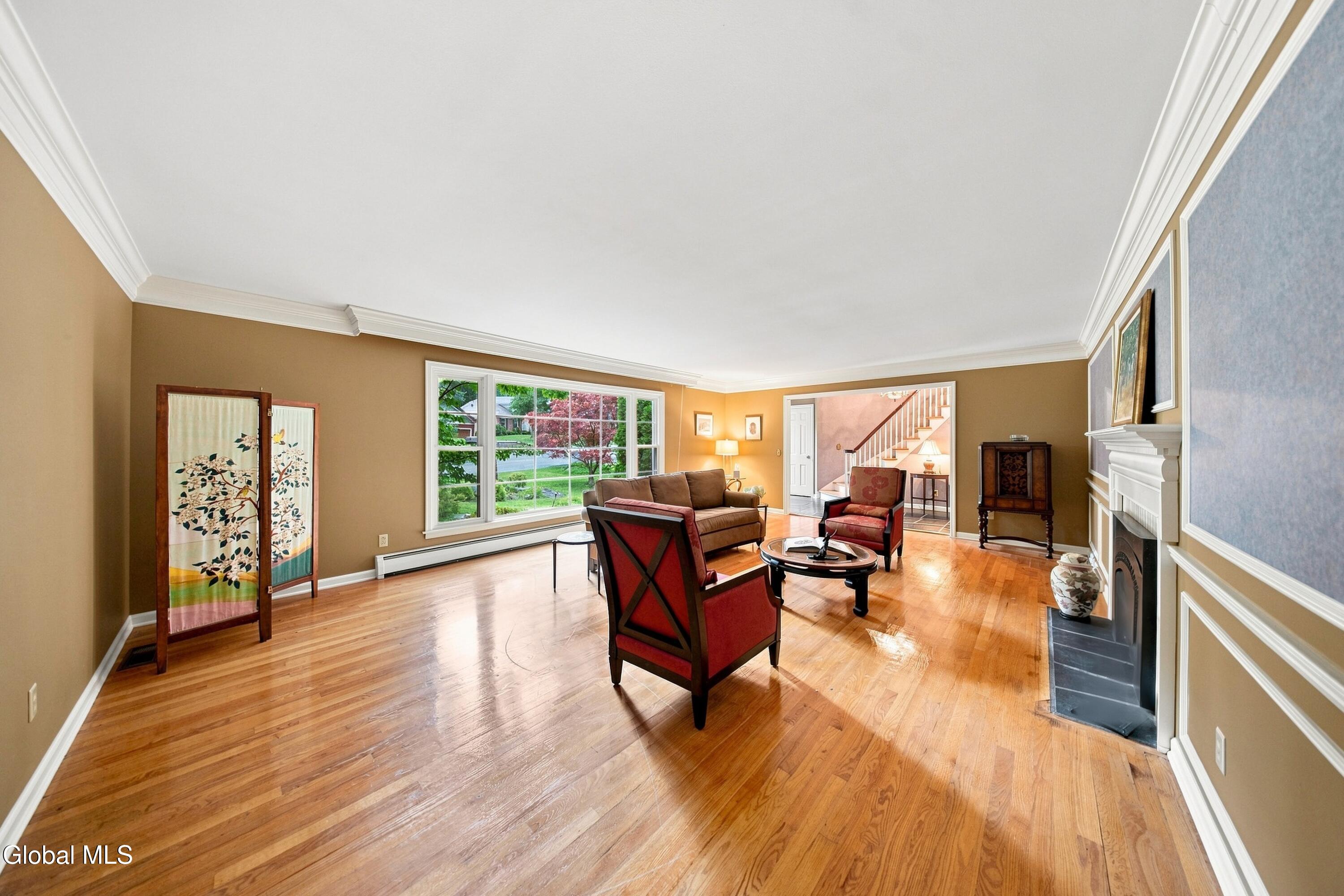 7 Macaffer Drive Menands NY 12204