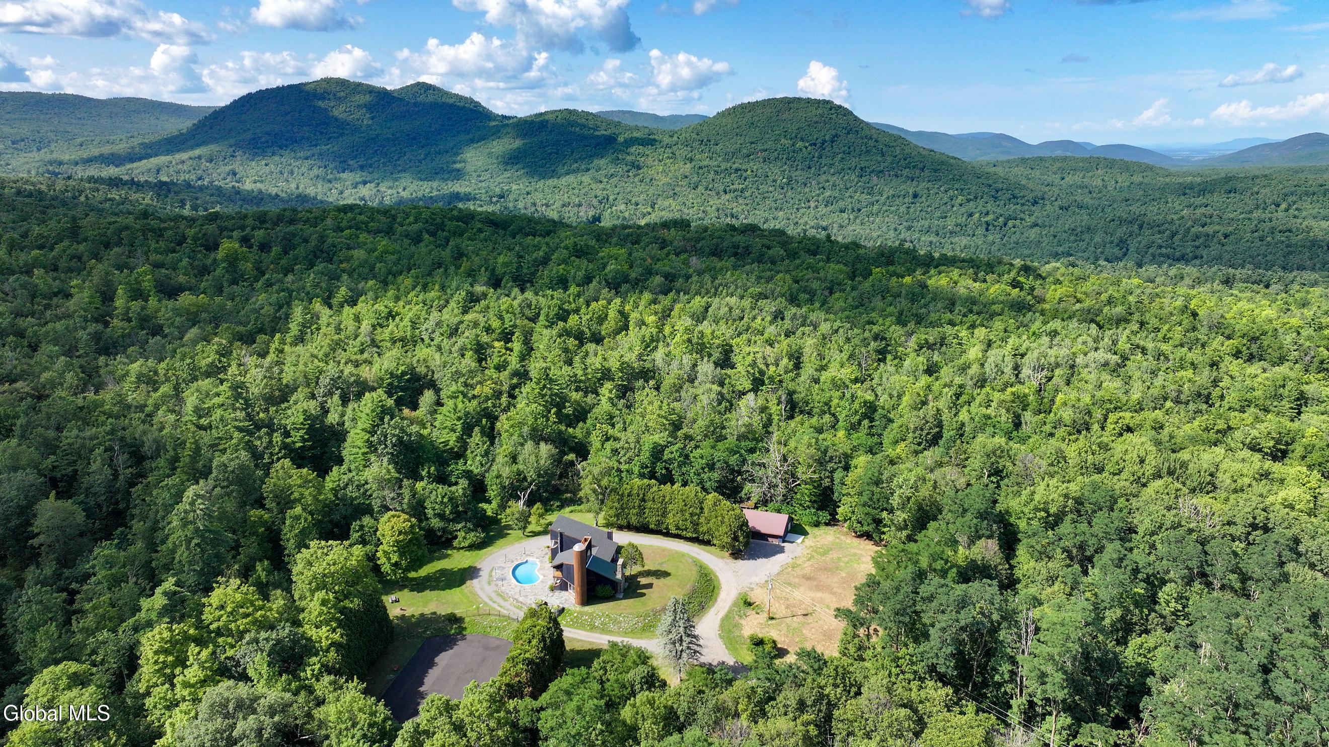 62 Fitzgerald Road Hague NY 12836