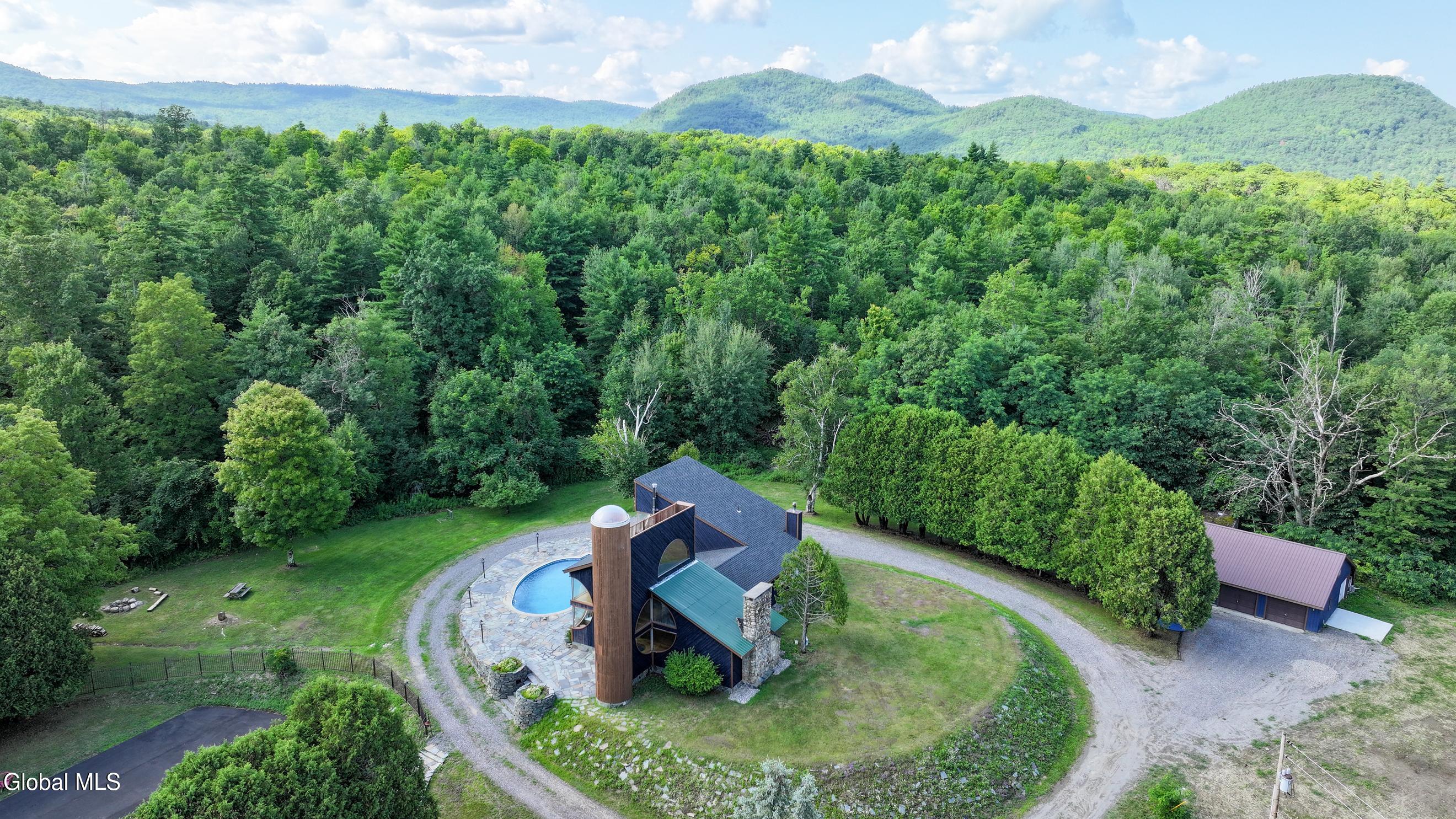 62 Fitzgerald Road Hague NY 12836