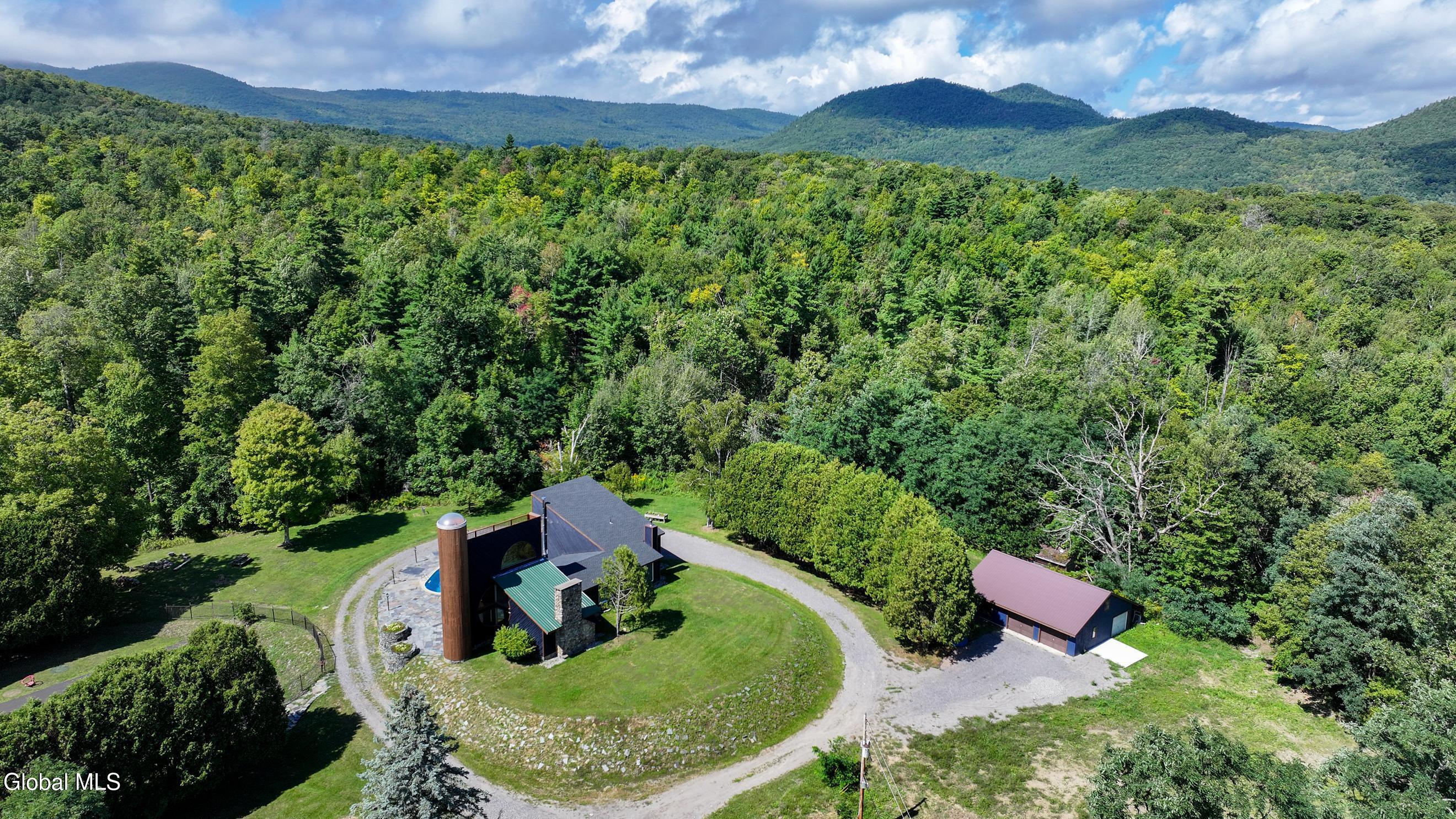 62 Fitzgerald Road Hague NY 12836