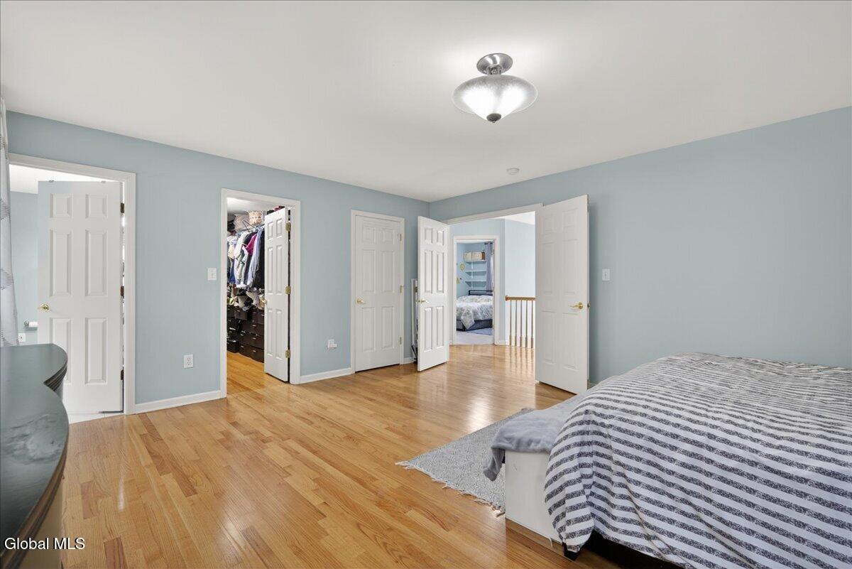 2015 Dobie Lane Schenectady NY 12303