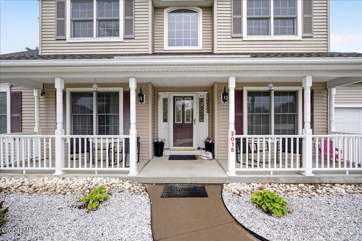2015 Dobie Lane Schenectady NY 12303