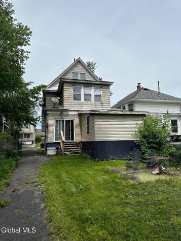 1318 Alden Place Schenectady NY 12308