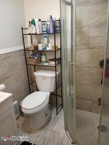 1318 Alden Place Schenectady NY 12308