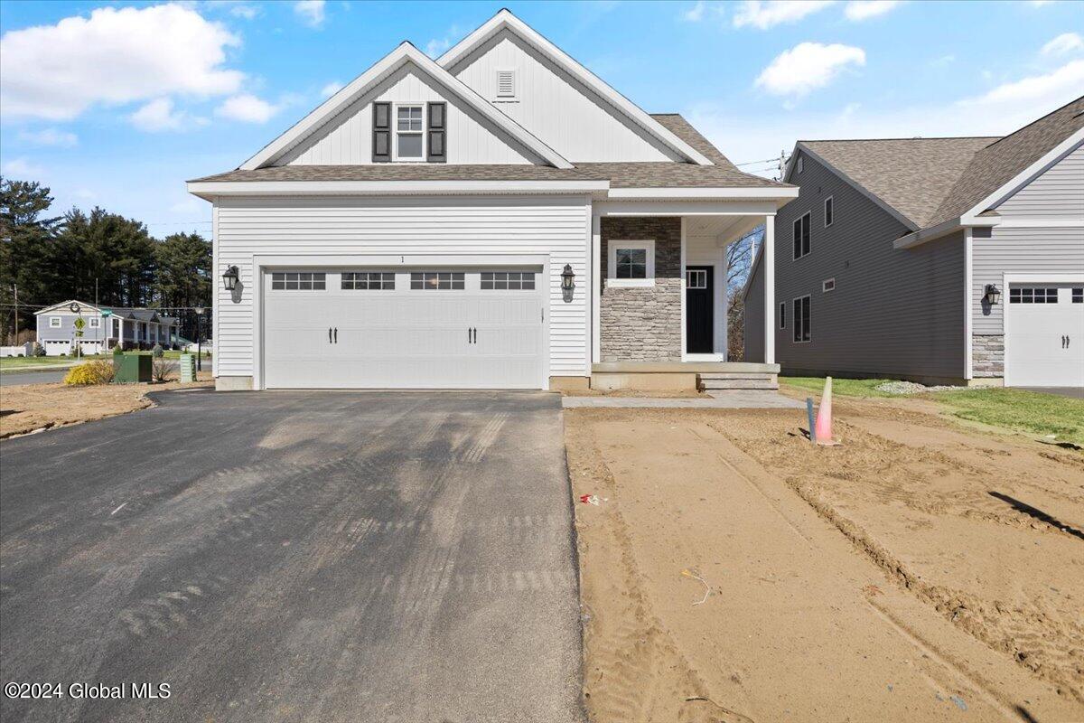 1 Bradley Circle Halfmoon NY 12065