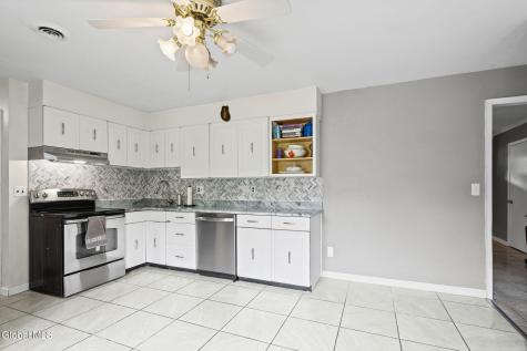 24 Warwick Avenue Albany NY 12205