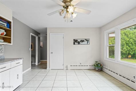 24 Warwick Avenue Albany NY 12205