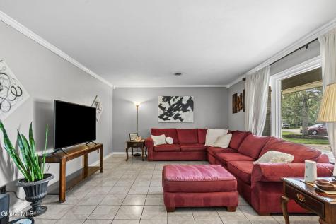24 Warwick Avenue Albany NY 12205