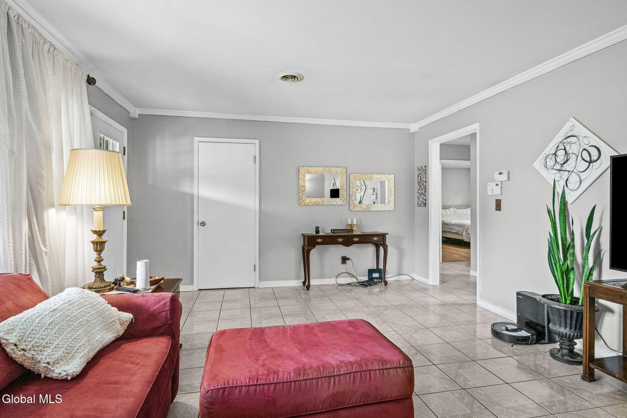 24 Warwick Avenue Albany NY 12205
