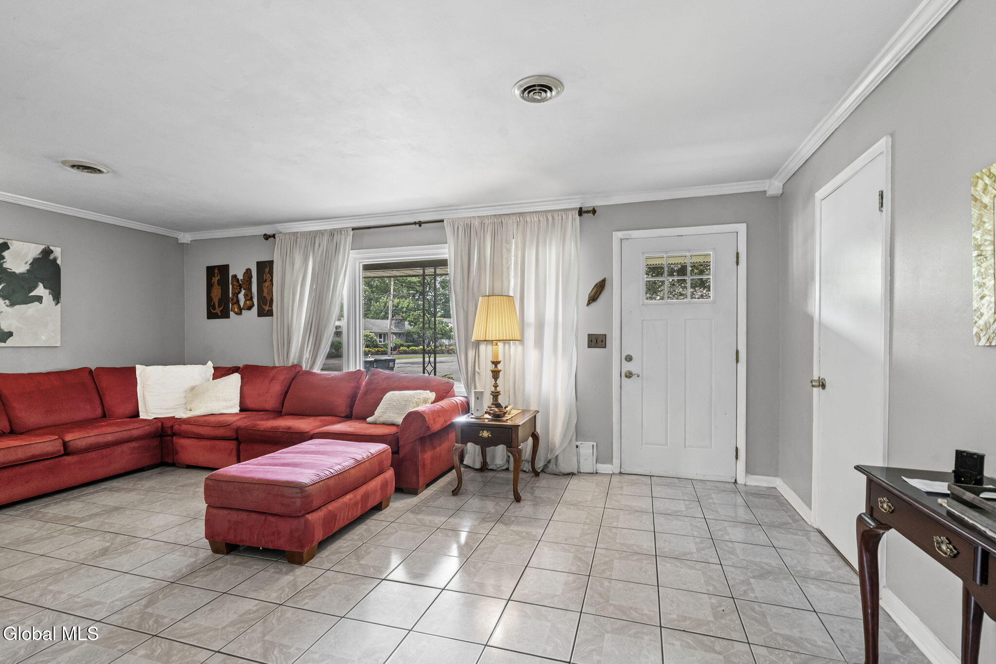 24 Warwick Avenue Albany NY 12205