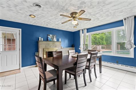 24 Warwick Avenue Albany NY 12205