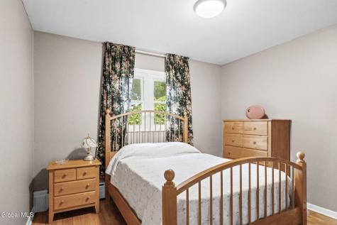 24 Warwick Avenue Albany NY 12205