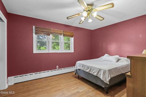 24 Warwick Avenue Albany NY 12205