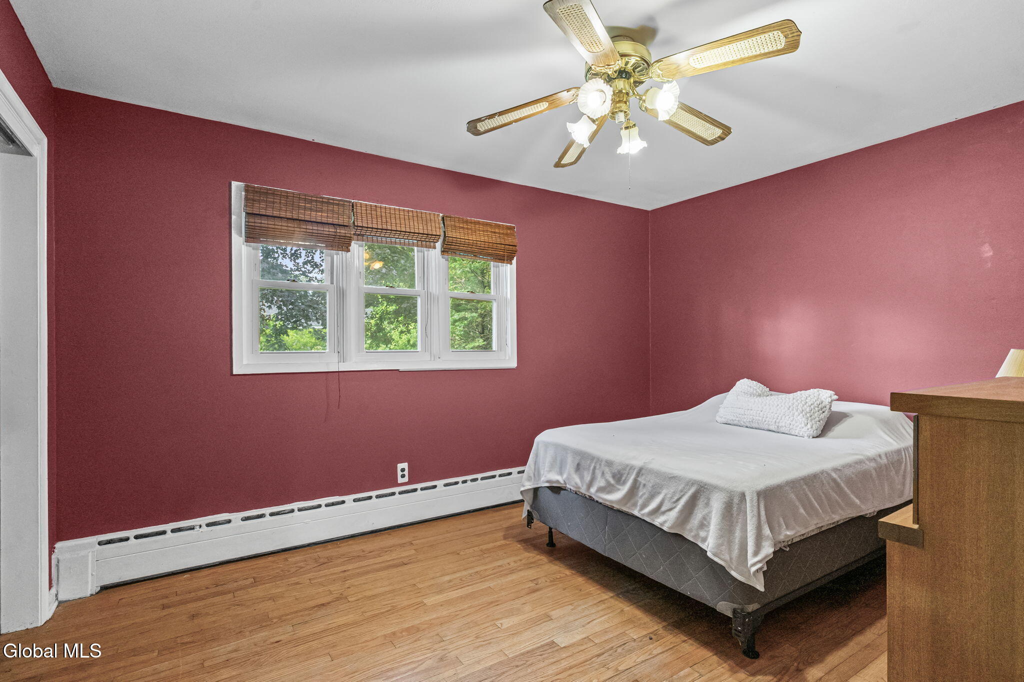 24 Warwick Avenue Albany NY 12205