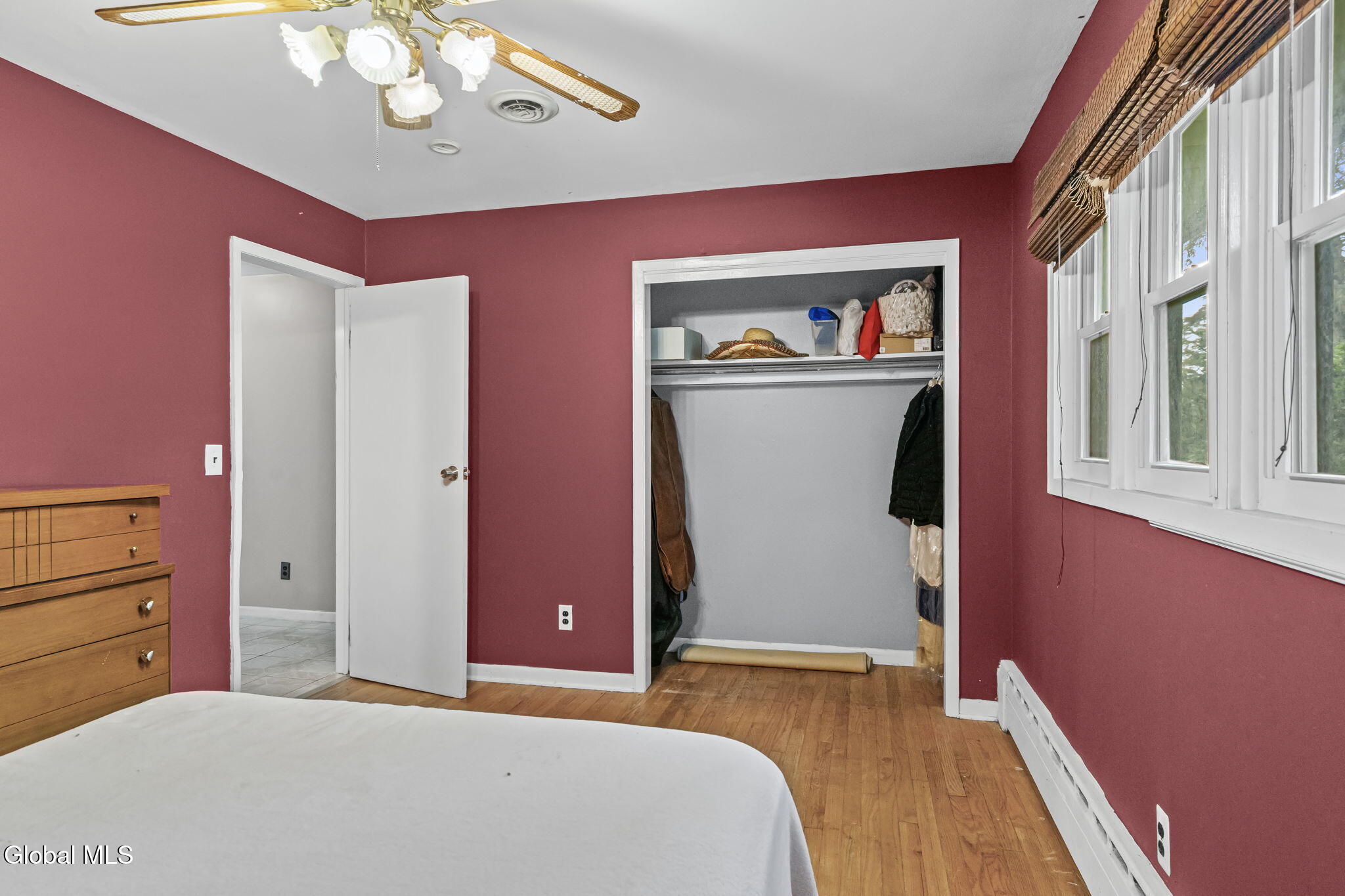 24 Warwick Avenue Albany NY 12205