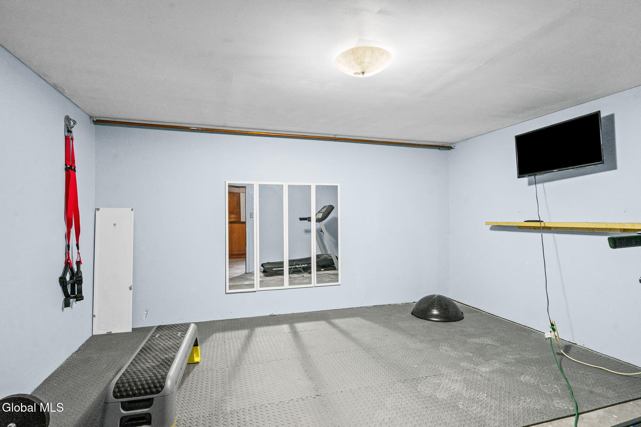 24 Warwick Avenue Albany NY 12205